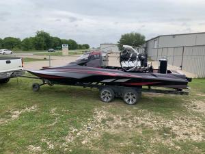 Full vehicle wrap on a race boat by 1st Class Graphics in Mansfield, TX
