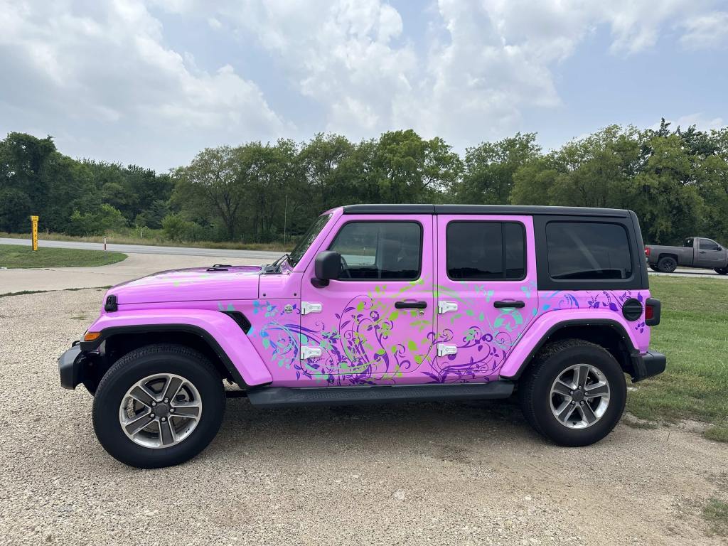 Color change wrap on a Jeep Wrangler Unlimited by 1st Class Graphics in Mansfield, TX