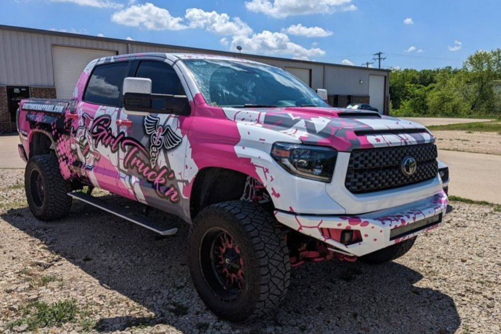 Construction Companies in Mansfield: How to Design a Wrap That Gets Noticed